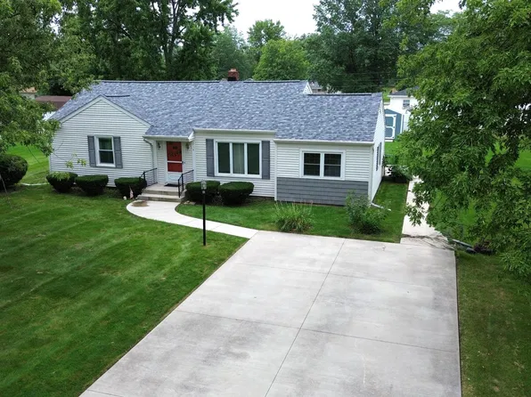 214 Maywinn Rd, Defiance, OH 43512