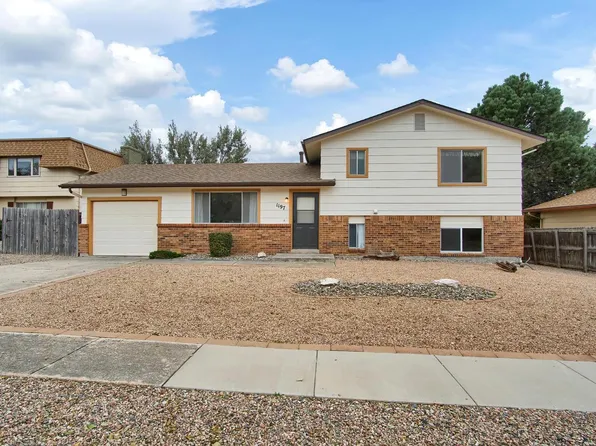 1197 Applewood Dr, Colorado Springs, CO 80907