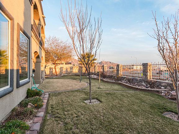 3rd image of 7334 Black Mesa Dr