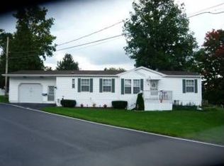 9 Orchard Grv, New Hartford, NY 13413