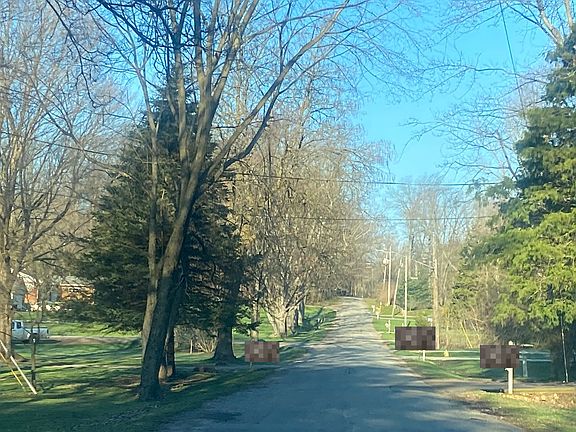 5th image of 1412 Park Ln