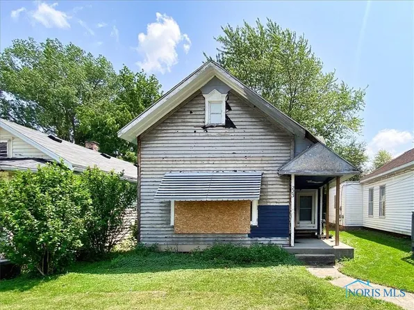 223 Linden Pl, Toledo, OH 43609