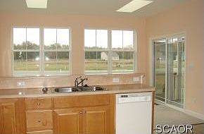 4th image of 305 Amberly Ct