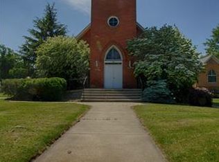 3566 Center Rd, Perry, OH 44081