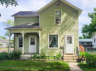 120 Elm St NW, Sleepy Eye, MN 56085