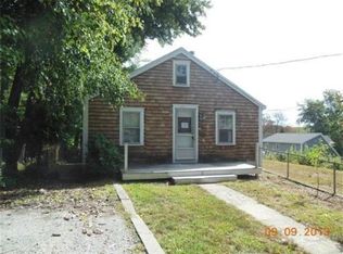 11 Cedar Rd, Littleton, MA 01460