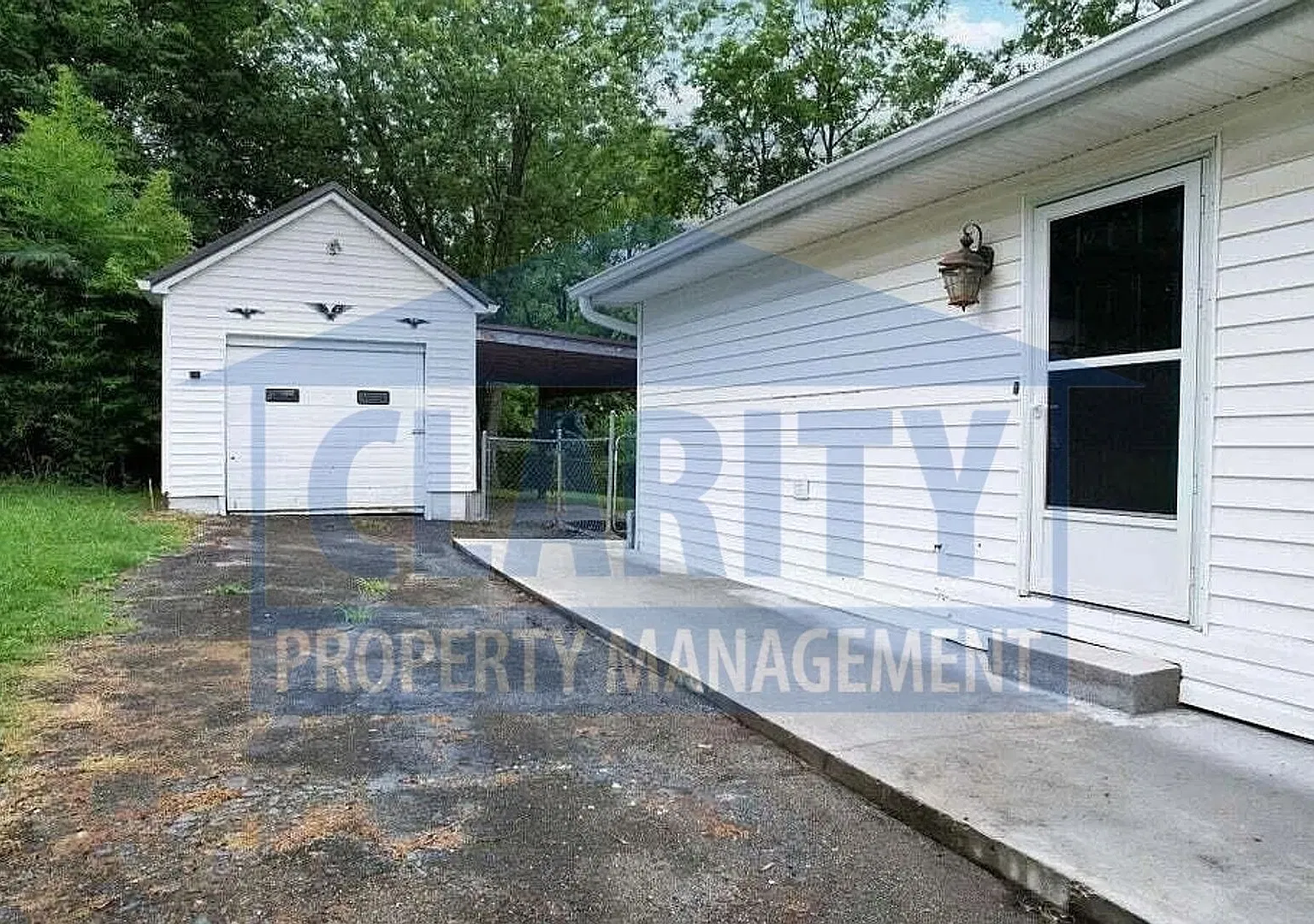 Beautiful four bedroom home in Downtown Cleveland! — Photo 4