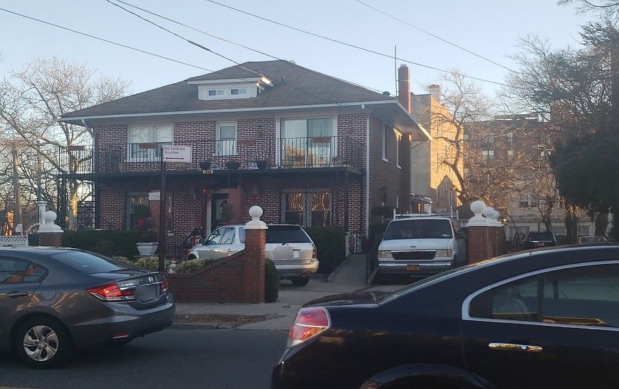 2nd image of 9-09 Cornaga Ave