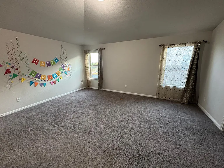 1052 Myrna Bnd — Photo 21