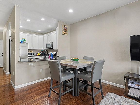 5th image of 818 S Kalispell Circle #102