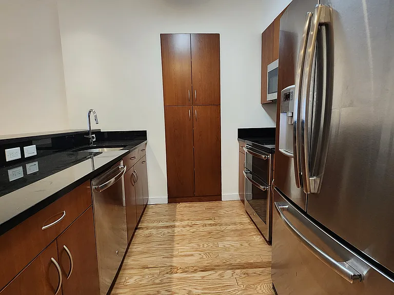 7 Miner St #3 — Photo 1