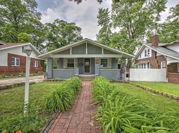 275 N Taylor Ave, Decatur, IL 62522