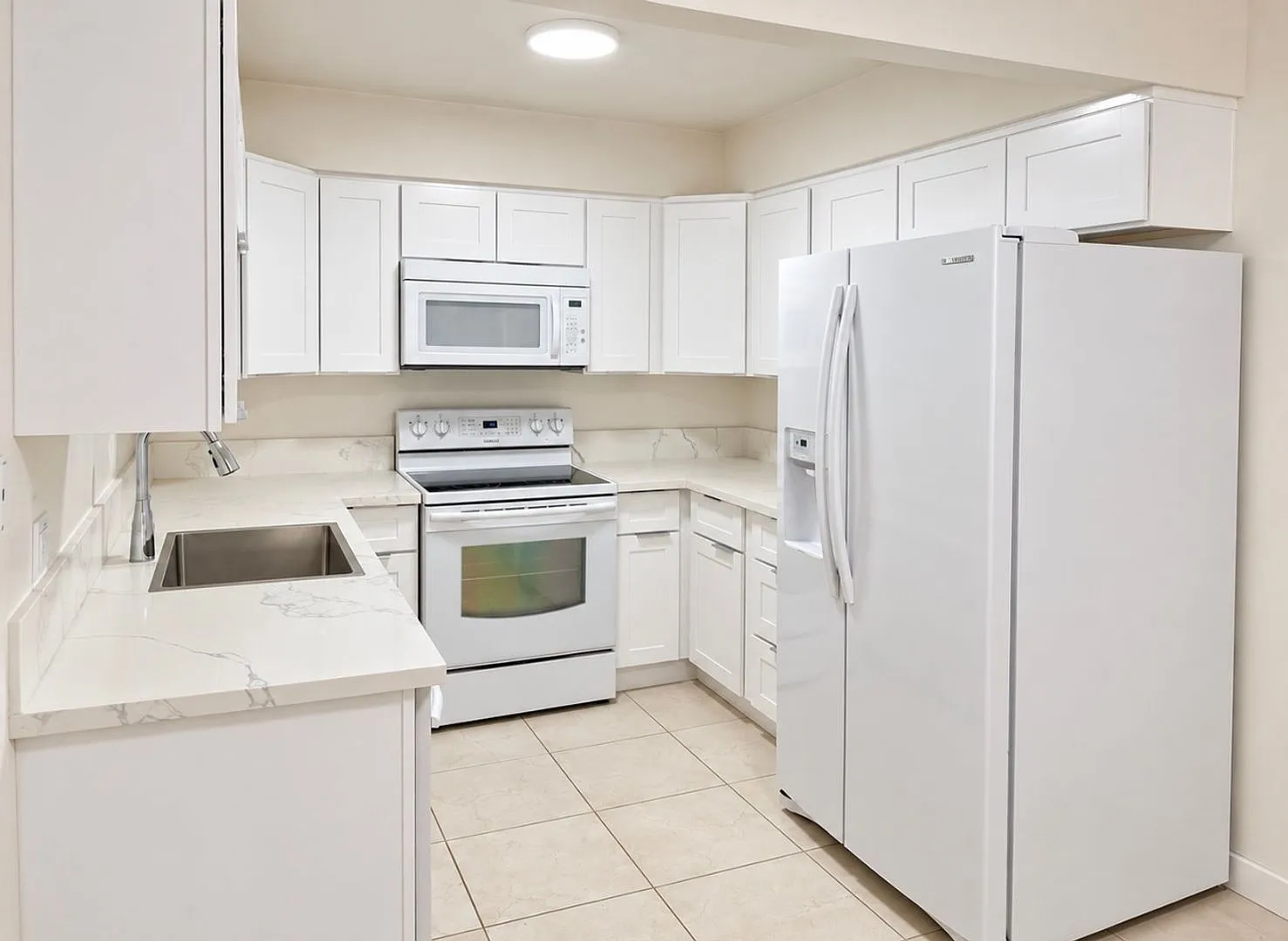 1226 Patricia Ave — Photo 2