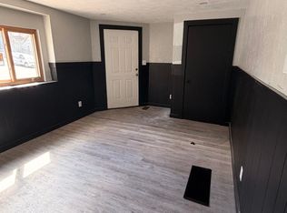 1600 Woodmont Ave #1, New Kensington, PA 15068