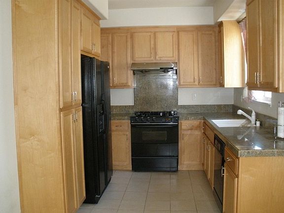 2nd image of 3133 Tuscolana Way