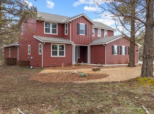 1217 Vine Maple Dr, Klamath Falls, OR