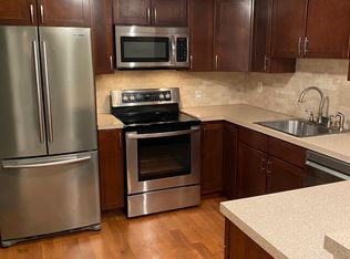 4080 Post Rd APT 6, Warwick, RI 02886