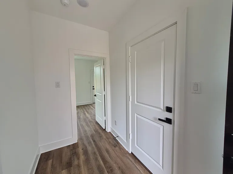 3217 Saint Emanuel St — Photo 5