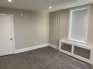 219 N Main St FLOOR 1, Ambler, PA 19002