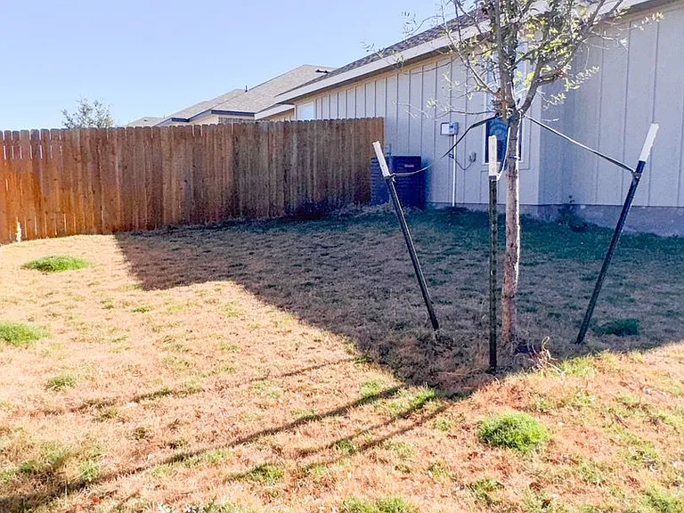 4913 Rose Garden Loop — Photo 11