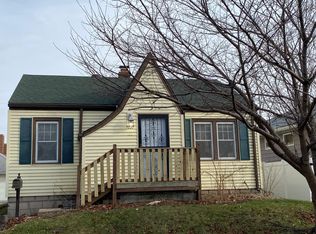 7227 Alexander Ave, Hammond, IN 46323
