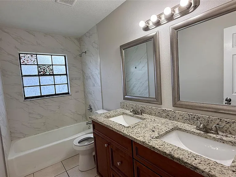 210 N Lone Oak Dr #1 — Photo 13
