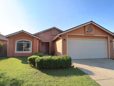 2564 S Habitat Ave, Fresno, CA, 93706