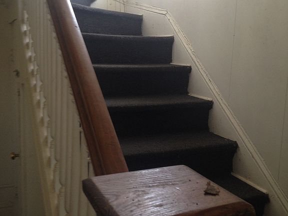 5th image of 3810 Evergreen Ave