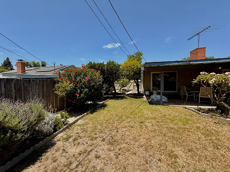 1872 W Chalet Ave — Photo 25