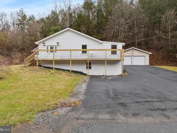 1940 Newport Rd, Newport, PA 17074