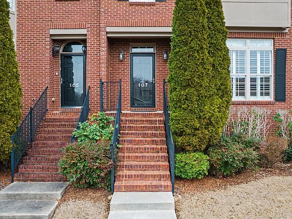 4th image of 107 Grove Park Ln