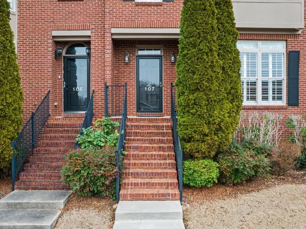 107 Grove Park Ln, Madison, AL 35758