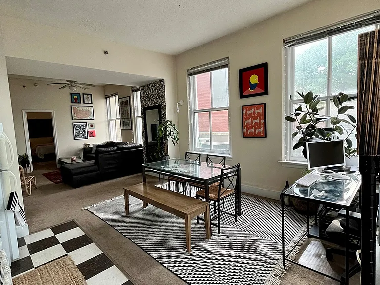 Linden Towers — Photo 13