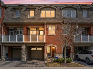 1701 Finch Ave #13, Pickering, ON L1V 0B7