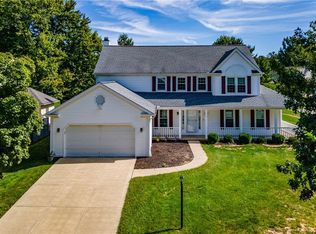 16993 Walnut Creek Dr, Strongsville, OH 44136