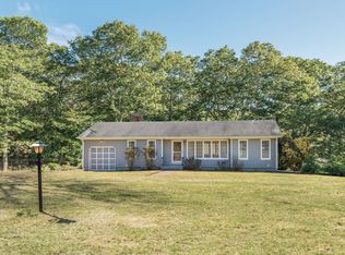 10 Wade Rd, Shelter Island Heights, NY 11965