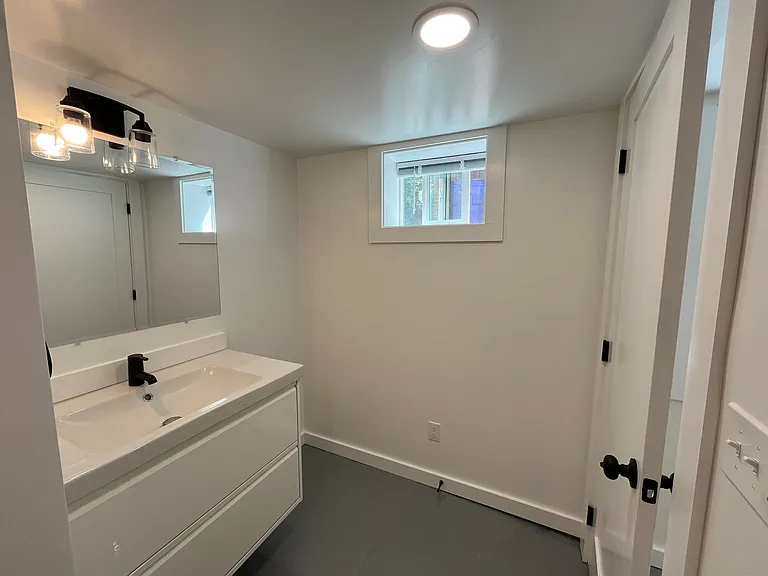 7228 N Villard Ave #A — Photo 17