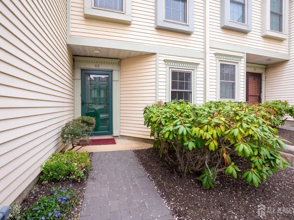 62 Fair Acres Ct, Princeton, NJ 08540