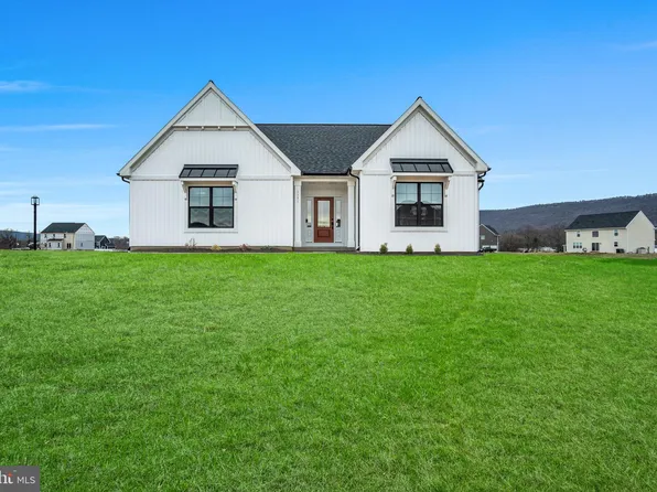 1151 Lotus Psge, Dauphin, PA 17018