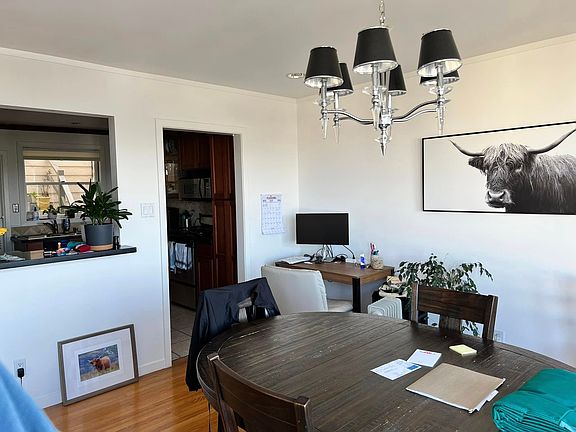 4th image of 176 Terra Vista Ave