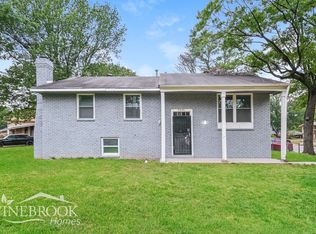 3391 S Perkins Rd, Memphis, TN 38118