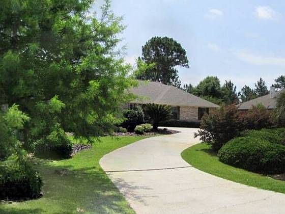 1st image of 2422 Knotty Pine Dr