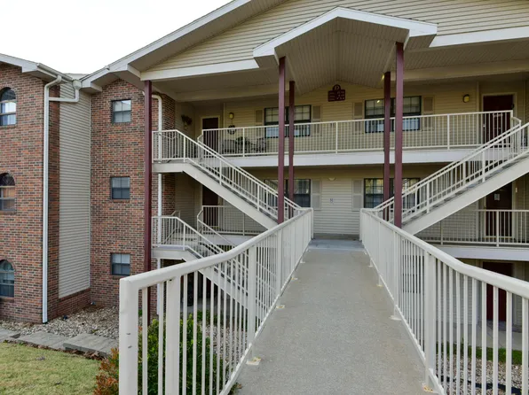 350 S Wildwood Drive #D9 BLDG D, Branson, MO 65616