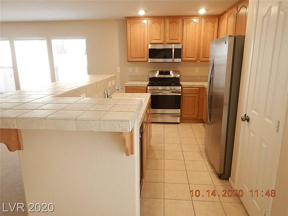 5th image of 519 Cabis Bay St