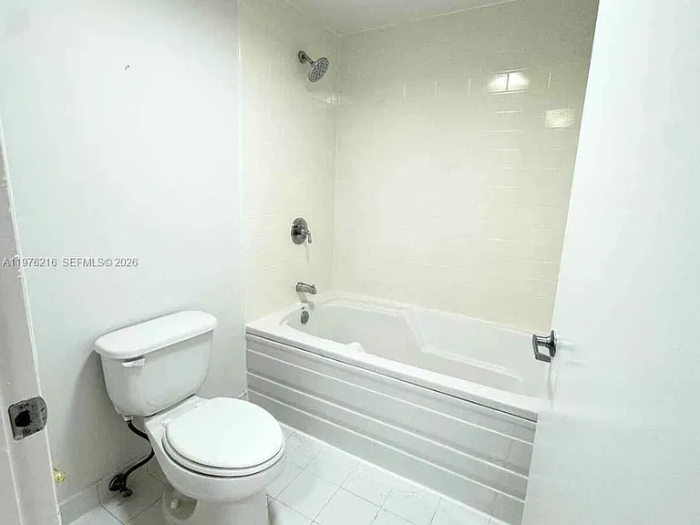 SW 1st Ct — Photo 14