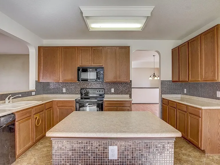 507 Tyree Rd — Photo 4