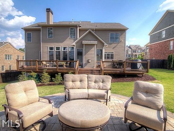 2nd image of 502 Rocky Creek Pl