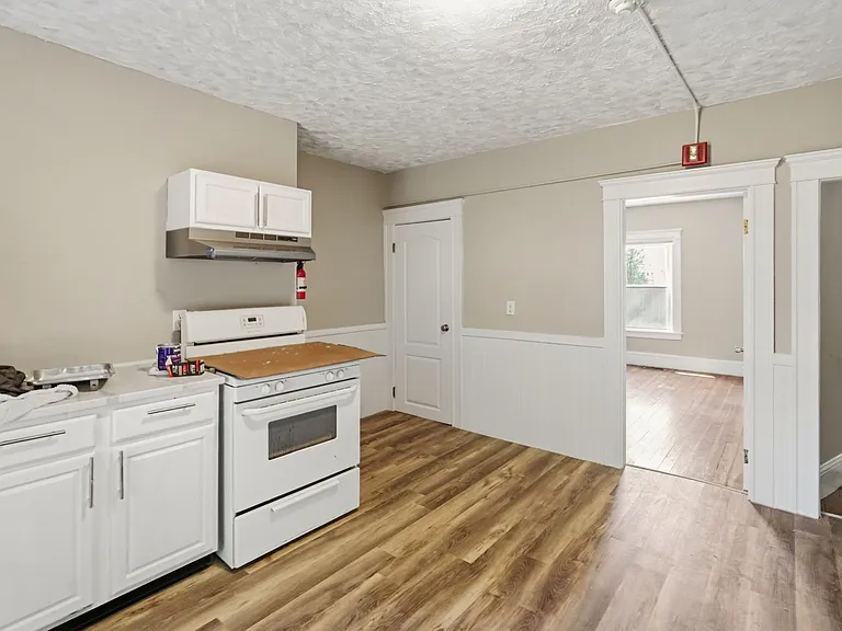 54-56 Hamlet Ave — Photo 2