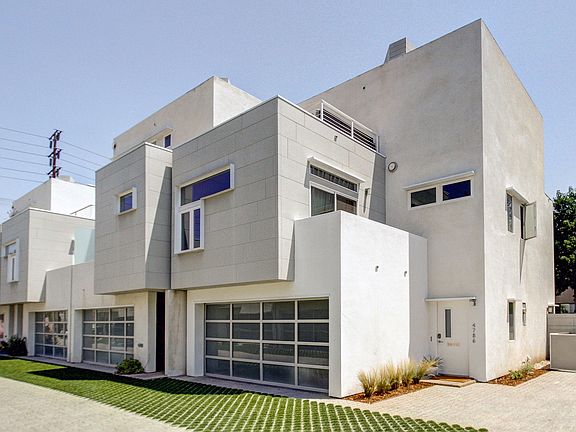 2nd image of 4786 Rock Row Dr