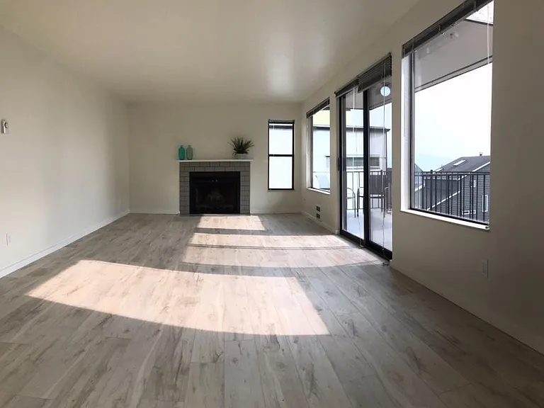 2325 W Crockett St #TOP — Photo 21